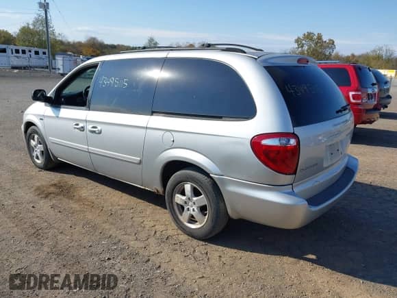 2007 Dodge Grand Caravan SXT с VIN 2D8GP44LX7R295132, выставлен на аукционе IAAI как лот 43495115 с пробегом 189 810 миль миль и . История ставок и продаж доступна на DreamBid. Изображение 3.