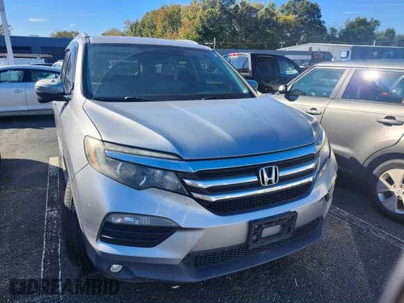 2016 Honda Pilot EX с VIN 5FNYF6H38GB060395, выставлен на аукционе IAAI как лот 43520992 с пробегом Не указан миль и . История ставок и продаж доступна на DreamBid. Изображение 1.