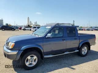 2000 Nissan Frontier XE с VIN 1N6ED27Y1YC426093, выставлен на аукционе Copart как лот 68897215 с пробегом 114 353 миль миль и Чистый • Clean title. История ставок и продаж доступна на DreamBid. Изображение 1.