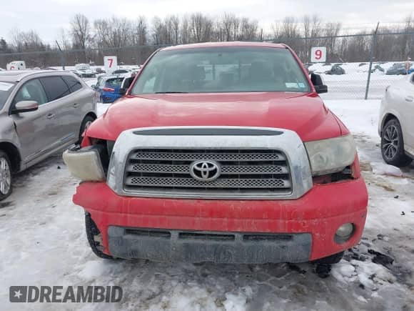 2008 Toyota Tundra Limited с VIN 5TBBV58108S516266, выставлен на аукционе IAAI как лот 41596649 с пробегом 324 609 миль миль и . История ставок и продаж доступна на DreamBid. Изображение 12.