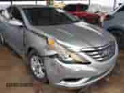 2013 Hyundai Sonata GLS with VIN 5NPEB4AC9DH731647, listed as a IAAI auction lot 43401285 with 119,476 mi miles and . Bid and sale history available at DreamBid. Image 6.