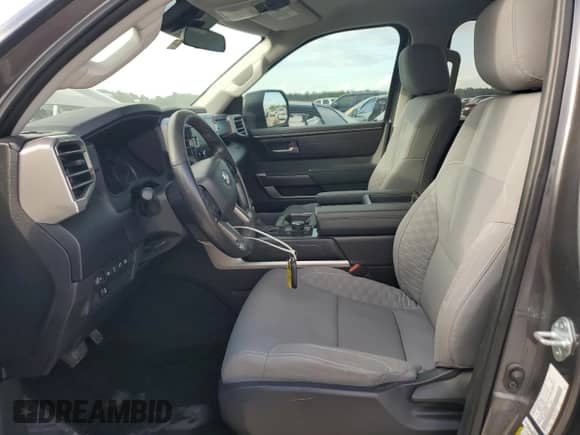 2022 Toyota Tundra SR5 с VIN 5TFLA5AB5NX015812, выставлен на аукционе Copart как лот 87409535 с пробегом 41 395 миль миль и Списание • Salvage title. История ставок и продаж доступна на DreamBid. Изображение 7.