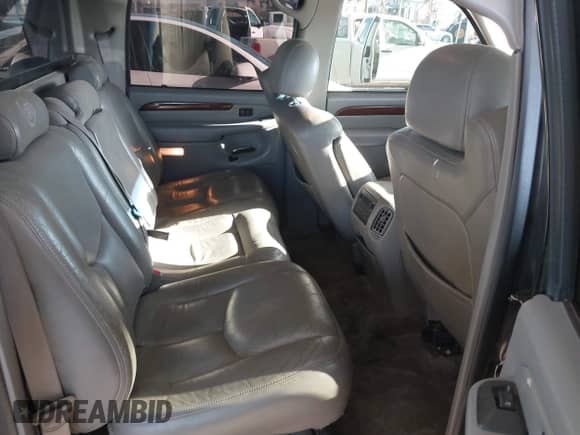 2003 Cadillac Escalade EXT with VIN 3GYEK63N43G177364, listed as a IAAI auction lot 43165871 with 158,348 mi miles and . Bid and sale history available at DreamBid. Image 8.