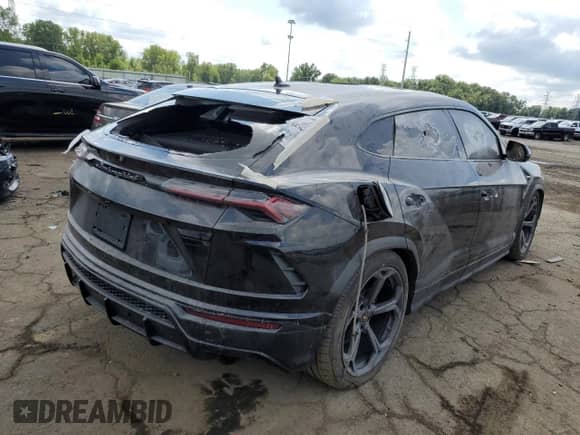 2019 Lamborghini Urus с VIN ZPBUA1ZL3KLA01784, выставлен на аукционе Copart как лот 68362185 с пробегом 59 421 миль миль и Чистый • Clean title. История ставок и продаж доступна на DreamBid. Изображение 3.
