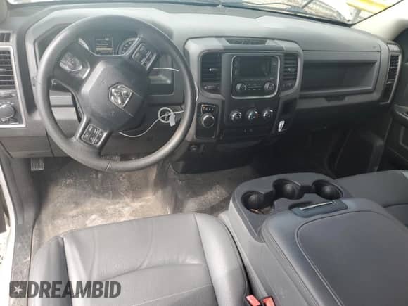 2019 Ram 1500 Express z VIN 1C6RR6FG2KS516069, wystawiony jako Copart lot #47864065 z przebiegiem 102 491 mil mil oraz Szkoda całkowita • Salvage title. Historia ofert i sprzedaży dostępna na DreamBid. Obrazek 8.