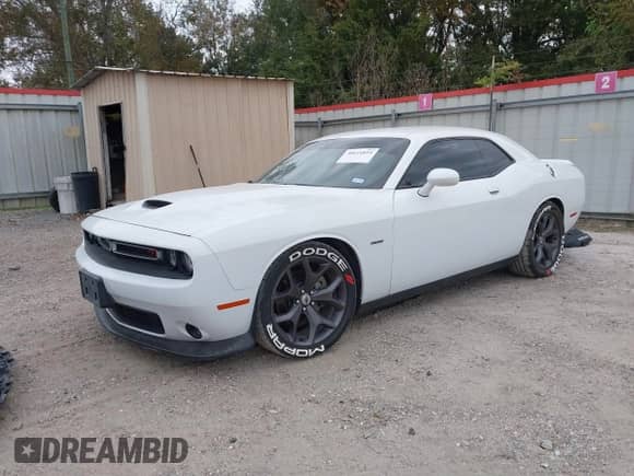 2019 Dodge Challenger R/T with VIN 2C3CDZBT9KH573723, listed as a IAAI auction lot 40616810 with 116,010 mi miles and . Bid and sale history available at DreamBid. Image 2.