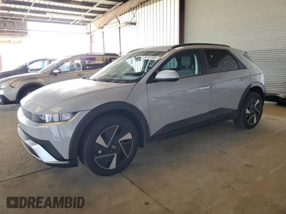 2025 Hyundai Ioniq 5 SEL с VIN 7YAKN4DA7SY002667, выставлен на аукционе Copart как лот 54191385 с пробегом 1 057 миль миль и Списание • Salvage title. История ставок и продаж доступна на DreamBid. Изображение 1.