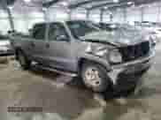 2006 Chevrolet Silverado 1500 LT3 z VIN 2GCEK13T561184764, wystawiony jako Copart lot #70725225 z przebiegiem 270 410 mil mil oraz Szkoda całkowita • Salvage title. Historia ofert i sprzedaży dostępna na DreamBid. Obrazek 4.