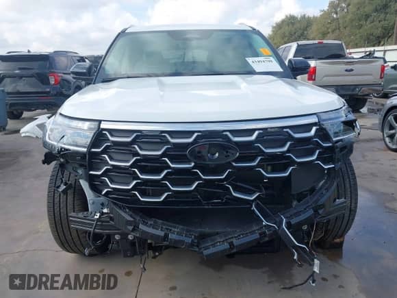 2025 Ford Explorer с VIN 1FMWK7HC1SGC05473, выставлен на аукционе IAAI как лот 43494798 с пробегом 4 953 миль миль и . История ставок и продаж доступна на DreamBid. Изображение 20.