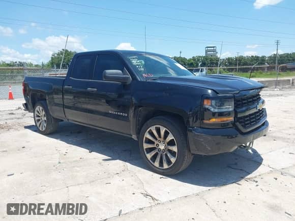 2017 Chevrolet Silverado 1500 Custom с VIN 1GCRCPEC9HZ263024, выставлен на аукционе IAAI как лот 42472981 с пробегом 128 953 миль миль и . История ставок и продаж доступна на DreamBid. Изображение 1.