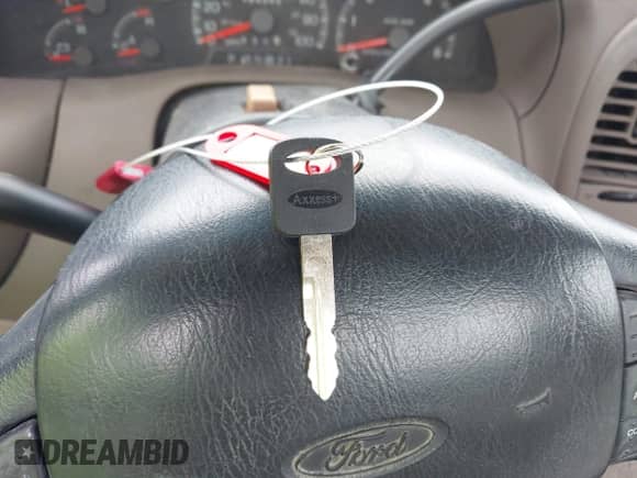 1997 Ford F-150 с VIN 1FTDF17W2VLB71919, выставлен на аукционе IAAI как лот 42708025 с пробегом 165 369 миль миль и . История ставок и продаж доступна на DreamBid. Изображение 11.