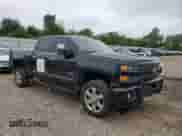 2019 Chevrolet Silverado 2500HD LTZ с VIN 1GC1KTEYXKF192705, выставлен на аукционе Copart как лот 70520645 с пробегом 260 862 миль миль и Списание • Salvage title. История ставок и продаж доступна на DreamBid. Изображение 4.