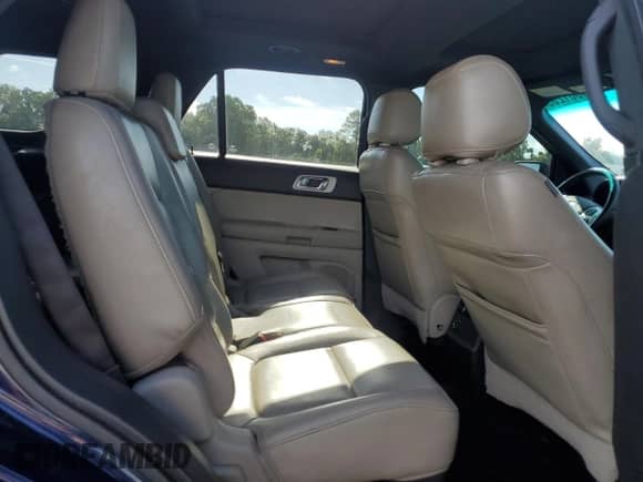 2012 Ford Explorer XLT z VIN 1FMHK7D84CGA07286, wystawiony jako Copart lot #68561205 z przebiegiem 177 326 mil mil oraz Szkoda całkowita • Salvage title. Historia ofert i sprzedaży dostępna na DreamBid. Obrazek 11.