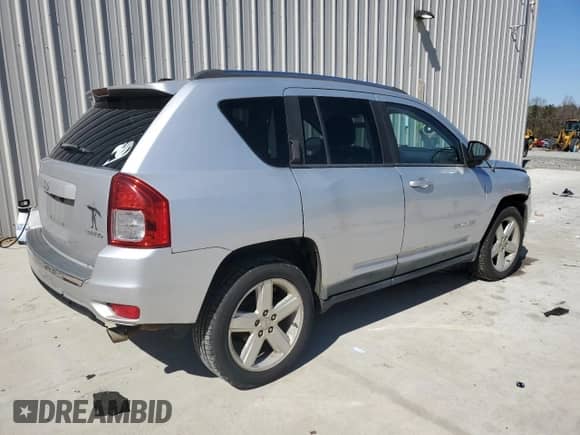 2012 Jeep Compass Limited z VIN 1C4NJCCB7CD515382, wystawiony jako Copart lot #45980405 z przebiegiem 286 350 mil mil oraz Szkoda całkowita • Salvage title. Historia ofert i sprzedaży dostępna na DreamBid. Obrazek 3.