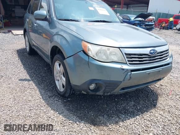 2009 Subaru Forester X with VIN JF2SH63609H748378, listed as a IAAI auction lot 42481039 with 139,102 mi miles and . Bid and sale history available at DreamBid. Image 6.