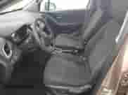 2018 Chevrolet Trax LS с VIN 3GNCJKSB9JL410747, выставлен на аукционе Copart как лот 42556235 с пробегом Не указан миль и Списание • Salvage title. История ставок и продаж доступна на DreamBid. Изображение 7.