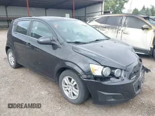 2015 Chevrolet Sonic LT с VIN 1G1JC6SH0F4164490, выставлен на аукционе IAAI как лот 43354607 с пробегом 77 607 миль миль и . История ставок и продаж доступна на DreamBid. Изображение 1.