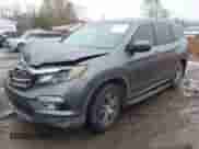 2017 Honda Pilot EX-L z VIN 5FNYF5H8XHB018480, wystawiony jako IAAI lot #41049028 z przebiegiem 136 748 mil mil oraz . Historia ofert i sprzedaży dostępna na DreamBid. Obrazek 22.