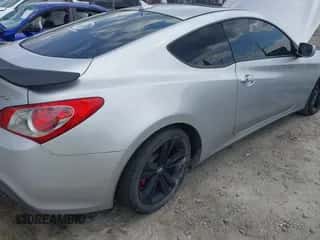 2010 Hyundai Genesis Coupe Track с VIN KMHHT6KD5AU013197, выставлен на аукционе IAAI как лот 43107289 с пробегом 197 403 миль миль и . История ставок и продаж доступна на DreamBid. Изображение 6.