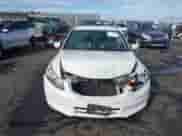 2011 Honda Accord LX z VIN 1HGCP2F36BA056352, wystawiony jako IAAI lot #43311331 z przebiegiem 196 125 mil mil oraz . Historia ofert i sprzedaży dostępna na DreamBid. Obrazek 6.