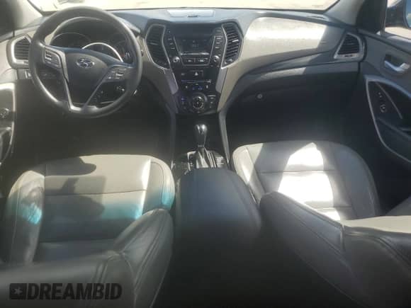 2016 Hyundai Santa Fe with VIN 5XYZU3LBXGG313572, listed as a Copart auction lot 84536875 with 160,040 mi miles and Non repairable. Bid and sale history available at DreamBid. Image 8.