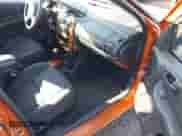 2005 Dodge Neon SXT z VIN 1B3ES56C75D264803, wystawiony jako IAAI lot #41688260 z przebiegiem 104 336 mil mil oraz . Historia ofert i sprzedaży dostępna na DreamBid. Obrazek 5.