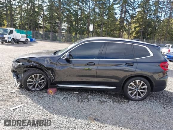 2019 BMW X3 xDrive30i с VIN 5UXTR9C52KLP90464, выставлен на аукционе IAAI как лот 43444305 с пробегом 65 058 миль миль и . История ставок и продаж доступна на DreamBid. Изображение 14.