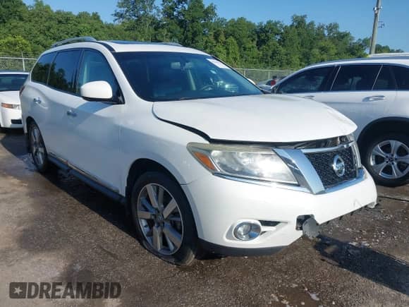 2014 Nissan Pathfinder S z VIN 5N1AR2MN0EC612986, wystawiony jako IAAI lot #42664428 z przebiegiem 175 984 mil mil oraz . Historia ofert i sprzedaży dostępna na DreamBid. Obrazek 1.
