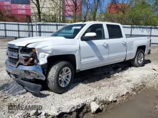 2016 Chevrolet Silverado 1500 LT with VIN 1GCUKREC6GF148924, listed as a Copart auction lot 47639175 with 139,819 mi miles and Salvage title. Bid and sale history available at DreamBid. Image 1.