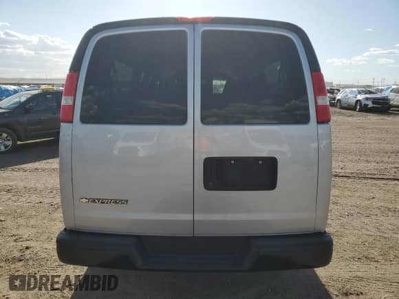 2020 Chevrolet Express Passenger LS с VIN 1GAZGNFP5L1268456, выставлен на аукционе Copart как лот 54633835 с пробегом 163 979 миль миль и Чистый • Clean title. История ставок и продаж доступна на DreamBid. Изображение 6.