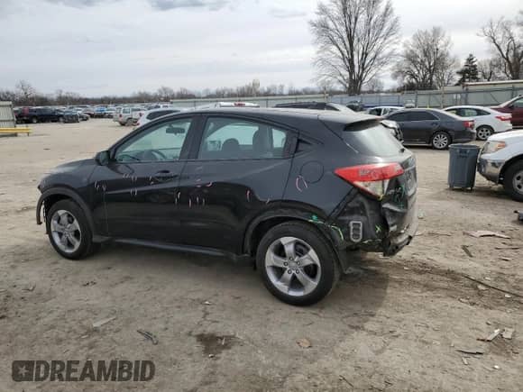 2020 Honda HR-V LX z VIN 3CZRU6H34LM717073, wystawiony jako Copart lot #44692135 z przebiegiem 66 421 mil mil oraz Szkoda całkowita • Salvage title. Historia ofert i sprzedaży dostępna na DreamBid. Obrazek 2.