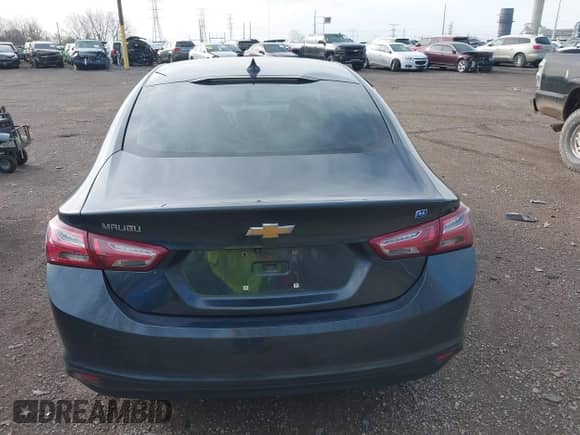 2019 Chevrolet Malibu Hybrid с VIN 1G1ZF5SU9KF145744, выставлен на аукционе IAAI как лот 41929720 с пробегом 142 378 миль миль и . История ставок и продаж доступна на DreamBid. Изображение 16.