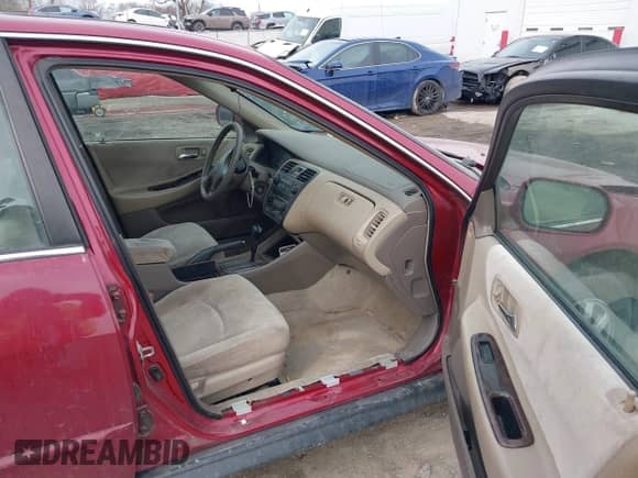 2002 Honda Accord SE with VIN 1HGCG66862A127861, listed as a IAAI auction lot 41654393 with 224,510 mi miles and . Bid and sale history available at DreamBid. Image 5.