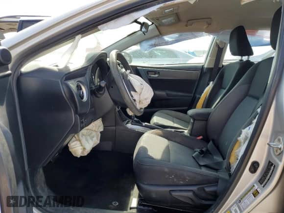 2019 Toyota Corolla L с VIN 5YFBURHE6KP939275, выставлен на аукционе Copart как лот 84059635 с пробегом 155 236 миль миль и Чистый • Clean title. История ставок и продаж доступна на DreamBid. Изображение 7.