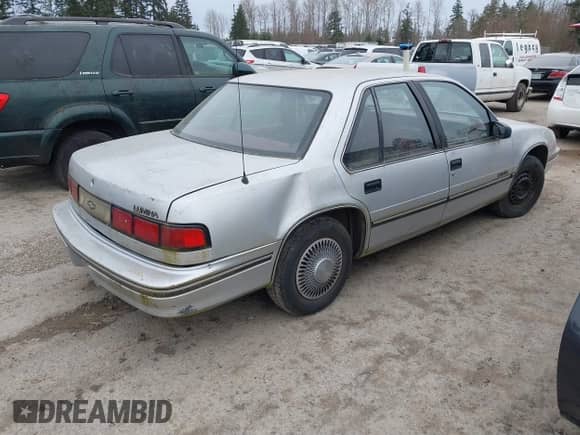 1992 Chevrolet Lumina с VIN 2G1WL54RXN9166006, выставлен на аукционе IAAI как лот 41819880 с пробегом 131 939 миль миль и . История ставок и продаж доступна на DreamBid. Изображение 4.