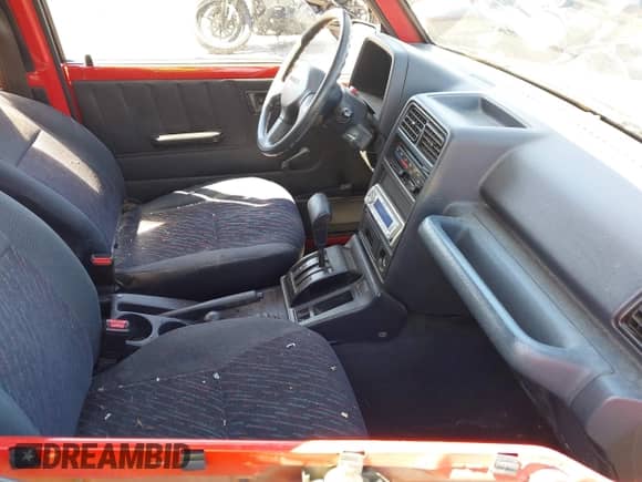 1995 Chevrolet Tracker с VIN 2CNBJ1869S6919764, выставлен на аукционе IAAI как лот 41770290 с пробегом 187 449 миль миль и . История ставок и продаж доступна на DreamBid. Изображение 5.