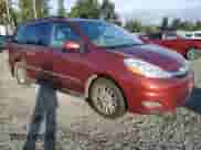 2010 Toyota Sienna XLE z VIN 5TDDK4CC2AS031404, wystawiony jako Copart lot #86620735 z przebiegiem 228 754 mil mil oraz Szkoda całkowita • Salvage title. Historia ofert i sprzedaży dostępna na DreamBid. Obrazek 4.