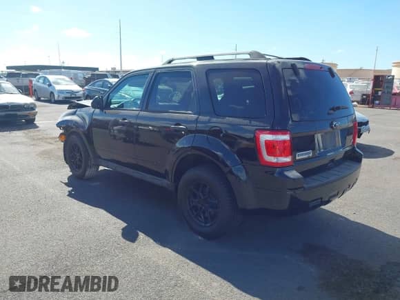 2011 Ford Escape XLT с VIN 1FMCU9DG9BKA74839, выставлен на аукционе IAAI как лот 43190059 с пробегом 146 204 миль миль и . История ставок и продаж доступна на DreamBid. Изображение 3.