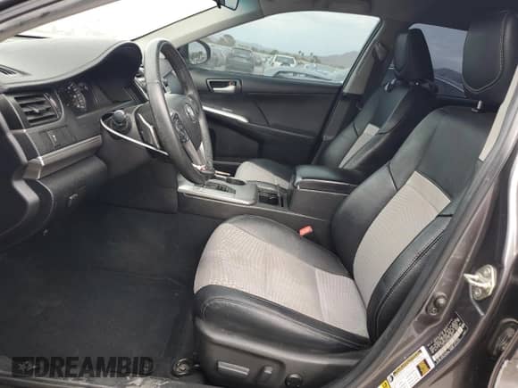 2014 Toyota Camry L с VIN 4T1BF1FK0EU453603, выставлен на аукционе Copart как лот 71736505 с пробегом 136 011 миль миль и Списание • Salvage title. История ставок и продаж доступна на DreamBid. Изображение 7.