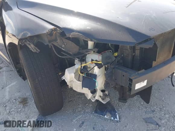 2018 Hyundai Elantra SE с VIN 5NPD74LF3JH287147, выставлен на аукционе IAAI как лот 42353358 с пробегом 141 327 миль миль и . История ставок и продаж доступна на DreamBid. Изображение 6.