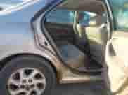 1998 Toyota Camry LE z VIN 4T1BF28K8WU058864, wystawiony jako IAAI lot #43500555 z przebiegiem 176 074 mil mil oraz . Historia ofert i sprzedaży dostępna na DreamBid. Obrazek 8.