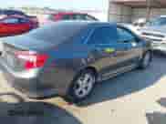 2013 Toyota Camry L с VIN 4T4BF1FK8DR283155, выставлен на аукционе IAAI как лот 43245482 с пробегом 153 744 миль миль и . История ставок и продаж доступна на DreamBid. Изображение 4.