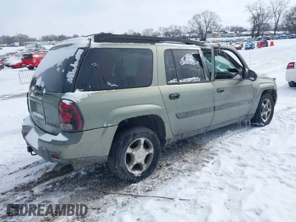 2004 Chevrolet TrailBlazer EXT LT with VIN 1GNET16S246106682, listed as a IAAI auction lot 41552215 with 250,507 mi miles and . Bid and sale history available at DreamBid. Image 4.