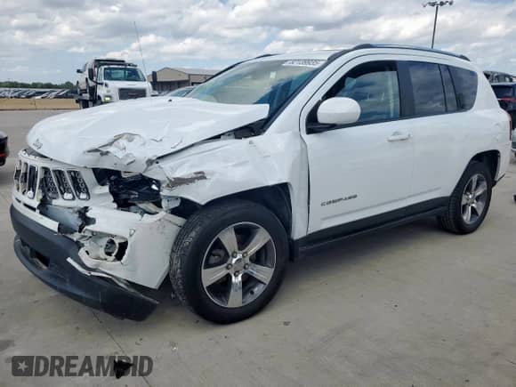 2017 Jeep Compass High Altitude с VIN 1C4NJCEB4HD186354, выставлен на аукционе Copart как лот 82139935 с пробегом 120 800 миль миль и Списание • Salvage title. История ставок и продаж доступна на DreamBid. Изображение 1.