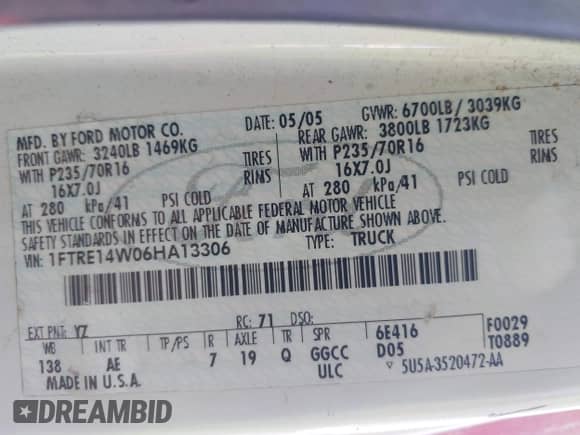 2006 Ford Econoline Cargo with VIN 1FTRE14W06HA13306, listed as a IAAI auction lot 43144709 with 254,618 mi miles and . Bid and sale history available at DreamBid. Image 9.