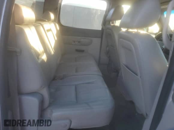 2012 Chevrolet Silverado 3500HD LT с VIN 1GC4K0C83CF238276, выставлен на аукционе Copart как лот 88733995 с пробегом 192 399 миль миль и Списание • Salvage title. История ставок и продаж доступна на DreamBid. Изображение 10.