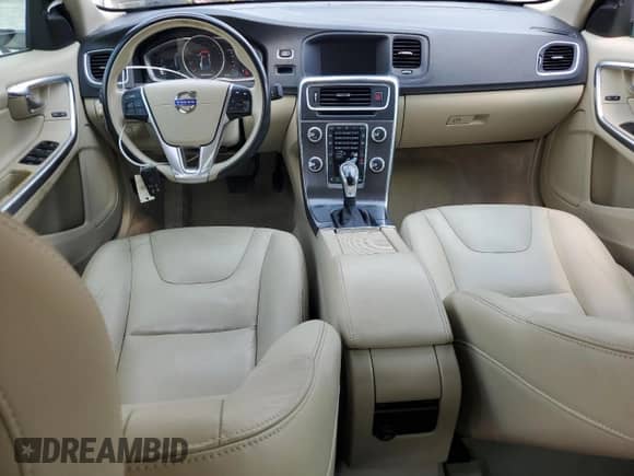 2015 Volvo S60 T5 Premier с VIN YV1612TK0F1344392, выставлен на аукционе Copart как лот 63926495 с пробегом 73 514 миль миль и Списание • Salvage title. История ставок и продаж доступна на DreamBid. Изображение 8.
