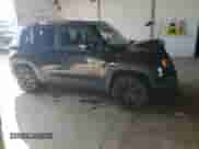 2018 Jeep Renegade Latitude с VIN ZACCJBBB9JPG98687, выставлен на аукционе Copart как лот 67727695 с пробегом Не указан миль и Списание • Salvage title. История ставок и продаж доступна на DreamBid. Изображение 4.