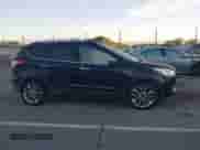 2014 Ford Escape SE с VIN 1FMCU0GX5EUC64962, выставлен на аукционе IAAI как лот 43381059 с пробегом 63 182 миль миль и . История ставок и продаж доступна на DreamBid. Изображение 13.