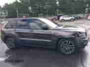 2019 Jeep Grand Cherokee Trailhawk z VIN 1C4RJFLG9KC610318, wystawiony jako IAAI lot #42708465 z przebiegiem 53 924 mil mil oraz . Historia ofert i sprzedaży dostępna na DreamBid. Obrazek 13.